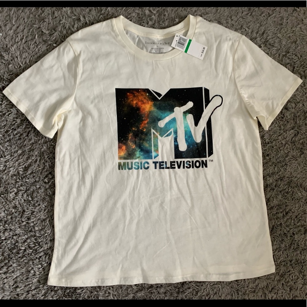 Cute Basic Tee Shirt - Wardrobe Necessity - MTV